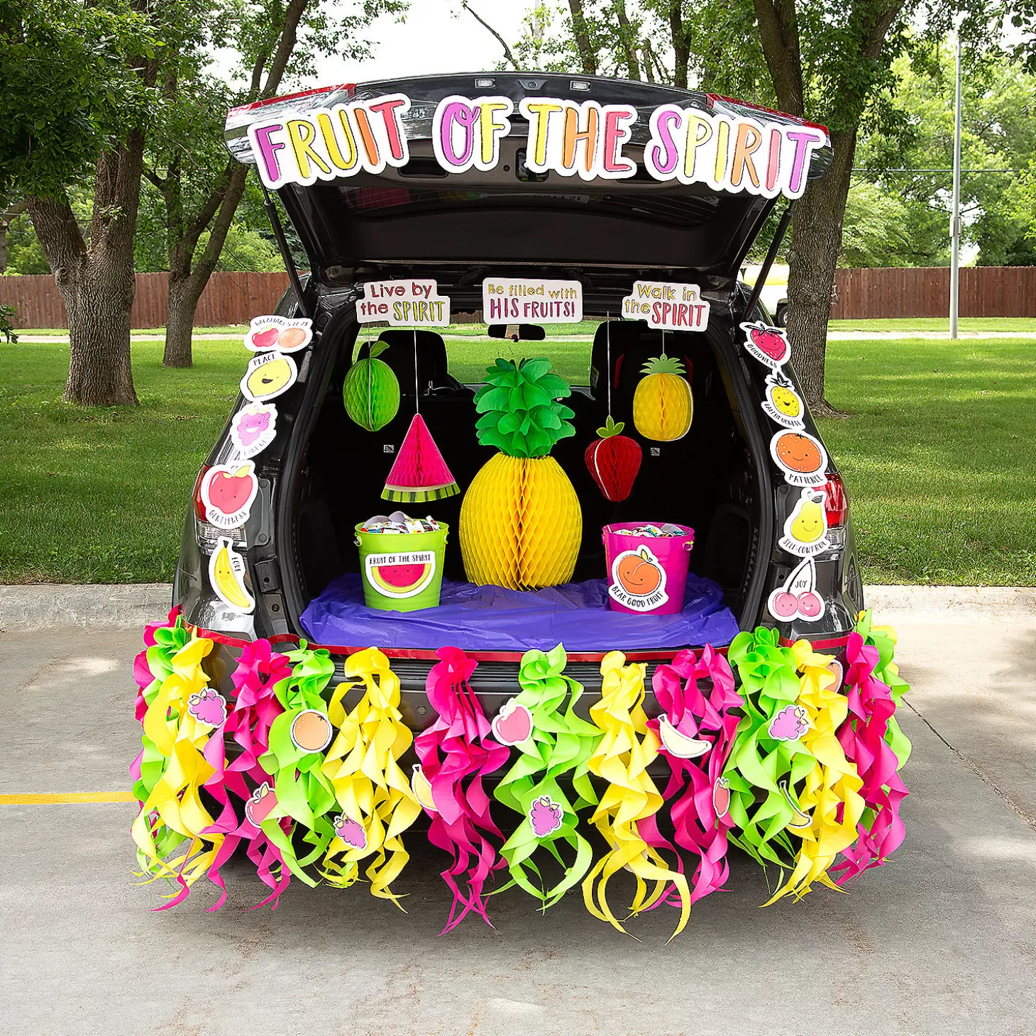 Best Sale Fruit Of The Spirit Trunk-Or-Treat Kit - 70 Pc. Halloween Fun Kits