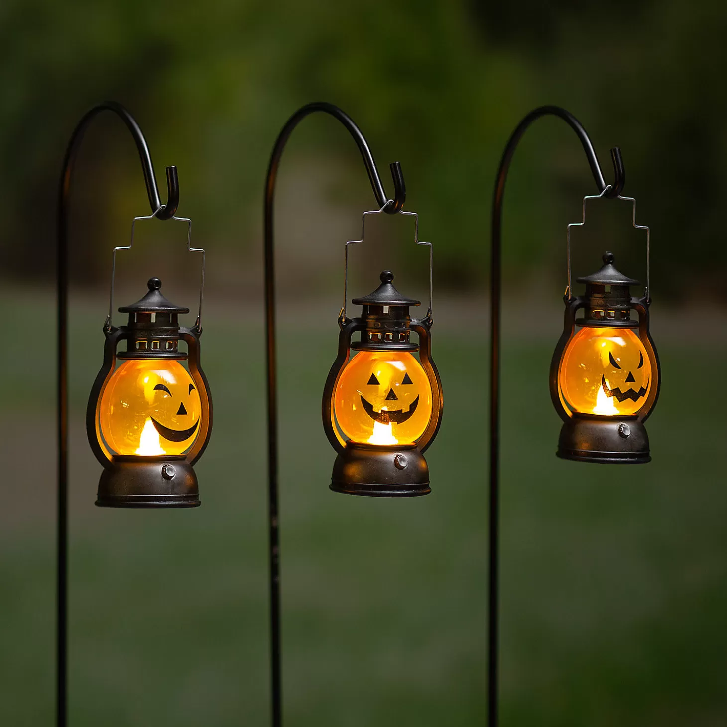 Outlet Hanging Jack-O'-Lantern Halloween Wedding Aisle Decorating Kit - Makes 6 Halloween Fun Kits