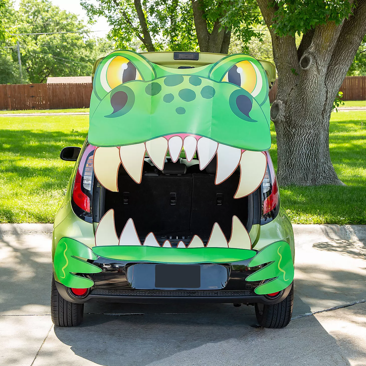 Outlet Value Dinosaur Or Dragon Trunk-Or-Treat Decorating Kit - 5 Pc. Halloween Fun Kits