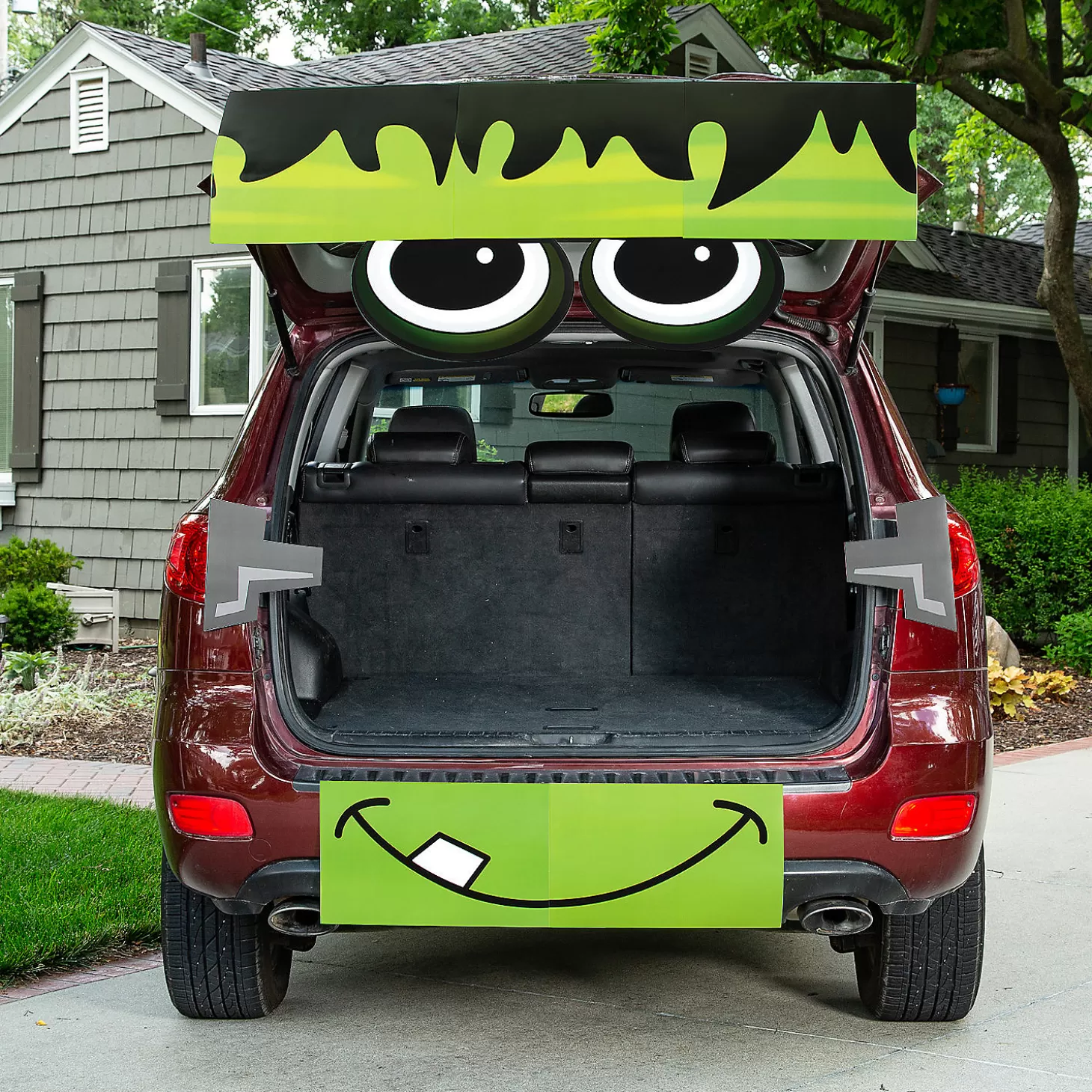 Online Value Green Monster Trunk-Or-Treat Decorating Kit - 9 Pc. Halloween Fun Kits